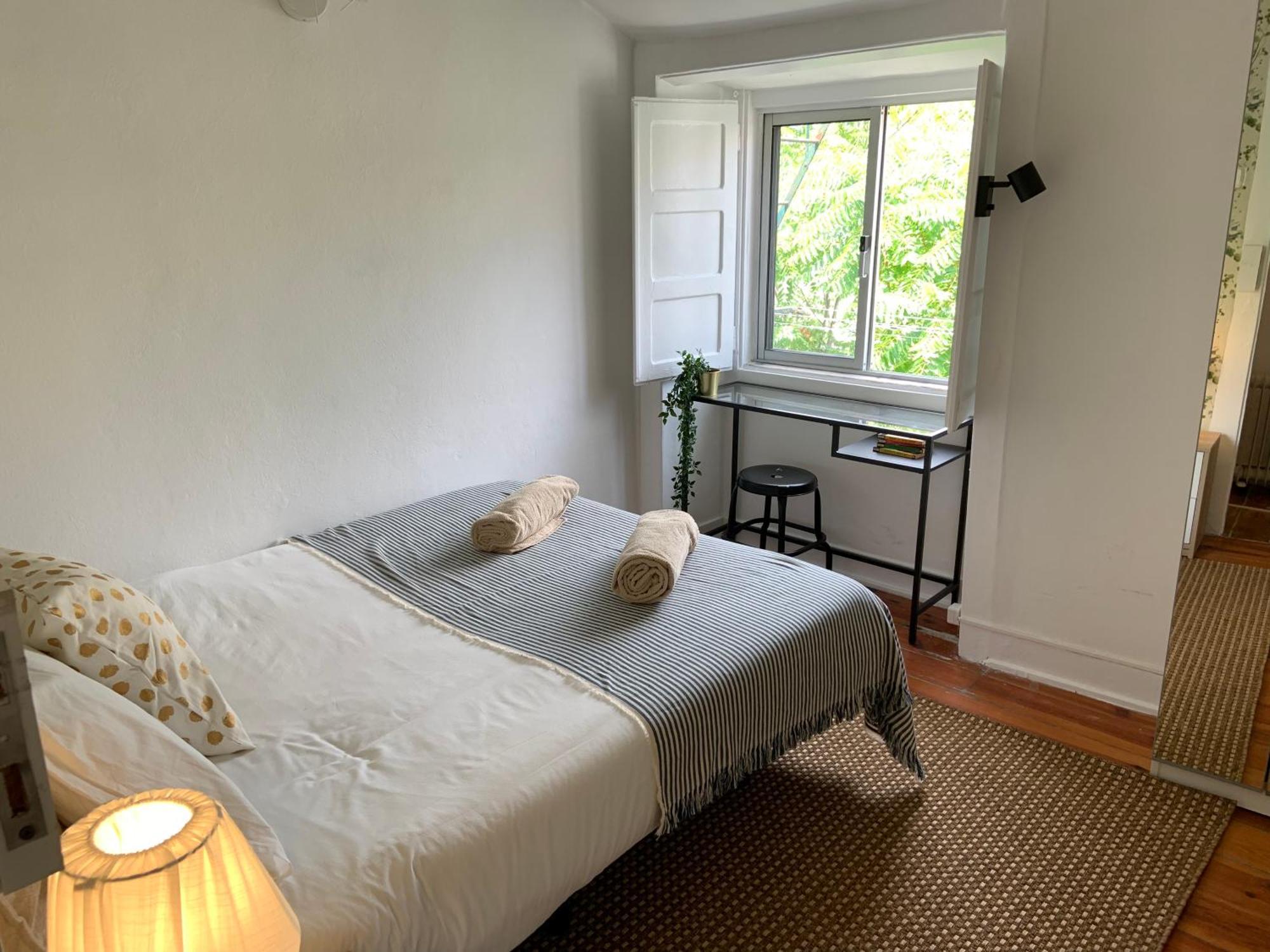 Stay As A Local! Santos Historical Guesthouse IV Lisboa Extérieur photo